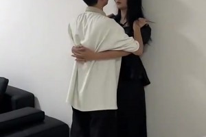 还是适合跟兄弟玩，跟老婆玩容易离婚
