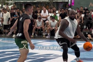 上海反伍街头惊现‘奥尼尔’ ！拳拳到肉的对抗...