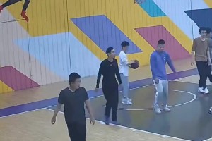 不合理，没有一次出手是合理的