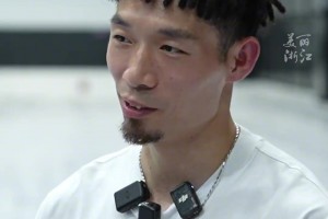 冠军的凡尔赛：感觉自己天天赋一般！
