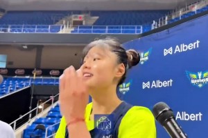 李月汝这英文这么流利，应该是杨瀚森学习的目标吧？
