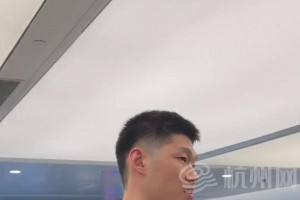 中国男篮抵达杭州，胡金秋徐杰胡明轩领衔，周琦杨瀚森并未同行！