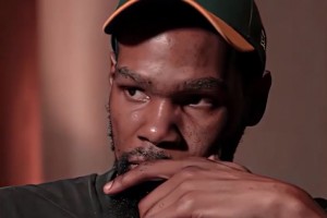 追梦和杜兰特的那次争吵，让勇士起码少拿了两个冠军？