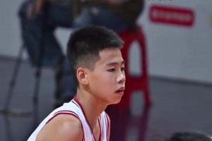 现在小学生这么强了吗？这不广州小麦迪吗？