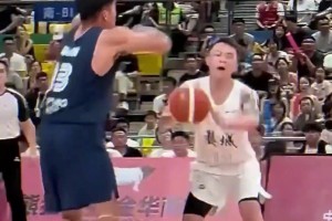 浙BA金华赛区决赛现场婺城队13号方晨的绝佳传球被称为球场华尔兹