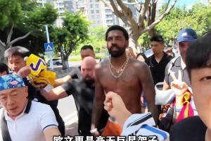 同样都是NBA球星中国行 欧文算是天花板了吧！
