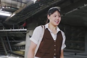 李月汝赛前入场穿搭，看着越来越可爱了啊