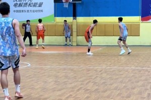 这球应该是三分还是二分？3分就绝杀！2分就绝平！