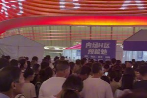诸暨两个村篮球热度不得了！一个县拥有这么大容量篮球馆