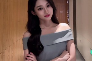 还是辣么美！美女主播婧雯跳主持人手势舞：好久不见！