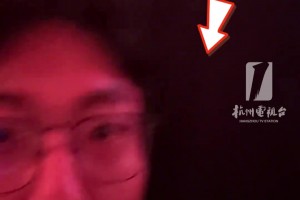 姚明空降浙BA现场！身高1.9m体重190斤小伙在他旁边显得很娇小~