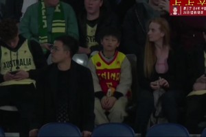 单节11分！去年热身赛中国男篮87-107澳洲 廖三宁全队最高