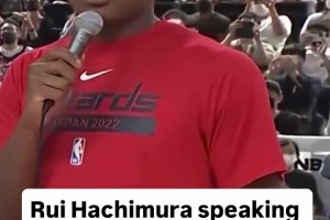 八村说日语vs追梦说日语！八村：我说那么多不如你一句掌声多？