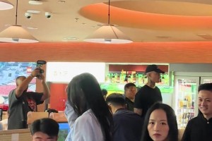 是哪个好人遇到库兹马吃火锅了？