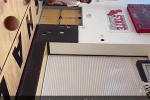 好像变快了一点！练习投篮的切特！