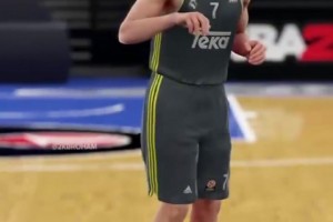 不是，哥们你谁？东契奇从2K16到2K25的容貌动作变化史