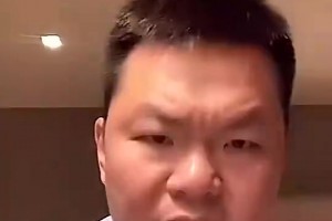 打得过詹姆斯吗？朱芳雨：肯定打不过呀，但08年面对他时我不怕