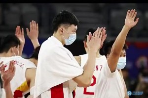 如今两人在北京聚首！两年前重磅交易：周琦与赵睿互换东家！