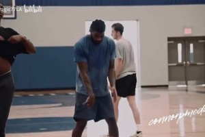 下赛季能蜕变吗？独行侠媒体此前晒哈迪休赛期苦练视频！