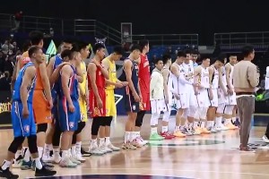 在当年引发争议！张镇麟作为败方当选星锐赛MVP，南区星锐队张手抗议