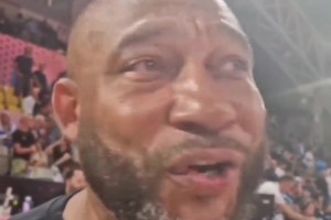 哈姆：字母哥在国家队和雄鹿的角色完全不同！在雄鹿他得像个超人