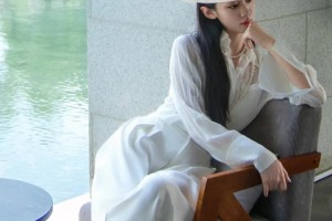 这反差也别有一番滋味呀！美女主播婧雯：当我放弃甜妹风格后~