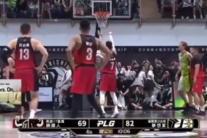 《眼中只有篮筐》！林书豪面对台妹扭屁股干扰，两罚稳稳全中