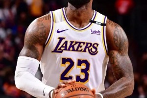 杨毅：现在互联网时代真不讲理，就硬说詹姆斯不投关键球