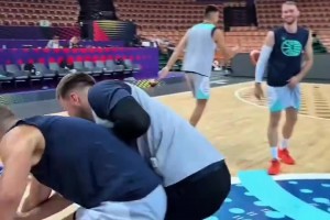 还有机会进淘汰赛不？斯洛文尼亚练考验专注力和反应能力的游戏