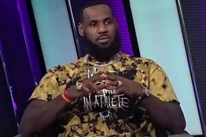 老詹此前：我在两支不同球队赢下NBA历史最难两冠，逆转73胜勇士&园区冠军