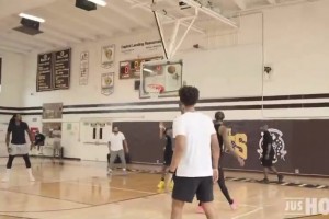 你小子想挨拳头了！追梦野球局和穆迪较上劲了，出现离谱三不沾！