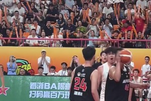 杨希龙魔术师式传球，颜某植仙人指路，帅到没朋友了！