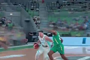 这就是持球大核的魅力！东契奇进攻混剪，他就是体系本身！