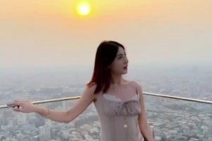 颜值真高啊！高诗岩妻子晒东京旅游vlog攻略篇