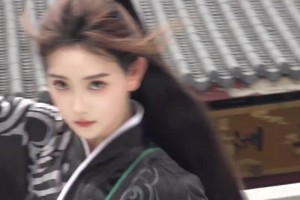 美女主播金佳悦的女侠风穿搭：这一招一式确实女侠范啊~