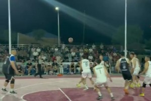 丐版约基奇！大哥这块头+技术，在野球场真的无敌了！