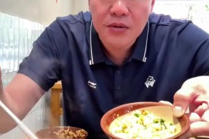 重庆火锅汤底泡饭！朱芳雨：交易太烧脑！截止日在公司待16小时