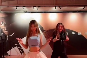 周玲安的热舞：你安也来挑战热门刀马舞了~