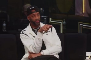 麦迪：如果把詹姆斯也放到三角进攻体系中，那他将成为GOAT！