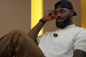 詹姆斯：谁也无法预测自己22年后能拿多少冠军和MVP，我只是一直潜心打磨球技！