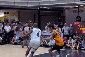 9.19和追梦打百分！陈泽文此前曾在单挑中击败过小托马斯