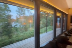 施罗德老婆此前曾晒恩爱视频，网友：这角度，怎么这么像萨巴伦卡？