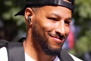 环游欧洲？雷霆旧将罗伯森到俄罗斯完成首秀！