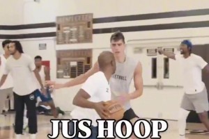 保罗休赛期球局！来看看都有哪些NBA球员吧！