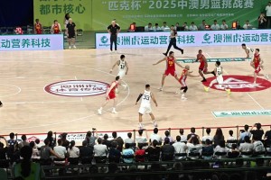 广东自己的JR！张昊绝杀球面对空篮选择回传并失误