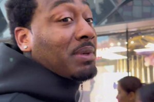 强哥发福了啊！沃尔中国行：行李被弄丢了 来北京三里屯购物了~