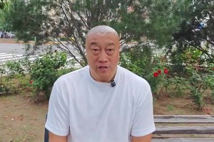 老詹当年去热火算抱团吗？马健：当然算，但抱团是一项伟大举措