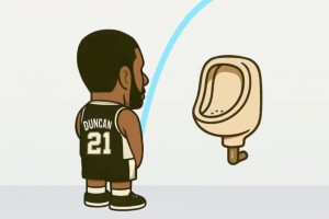 NBA球星如何小便？看到西蒙斯实在没忍住
