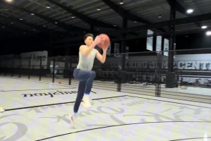 兄弟们：这算三分吗？