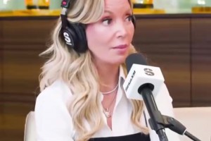 珍妮：雷迪克是佩林卡找来的！我之前没见过雷迪克，我相信佩林卡